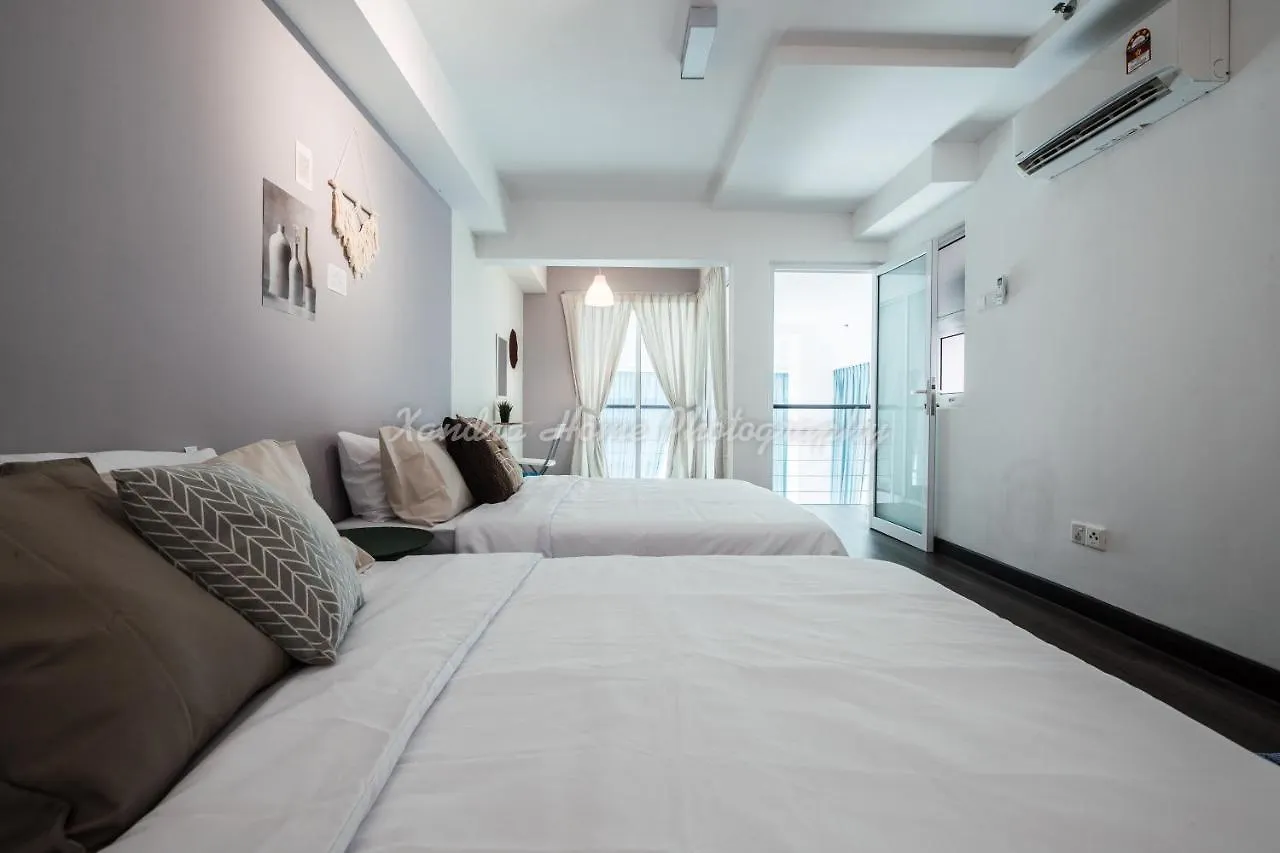Xandra'S Maritime Suite George Town Aparthotel